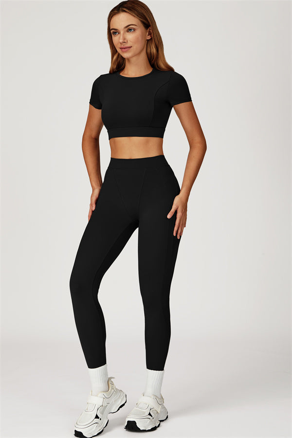 The Conquer T-shirt Leggings 2-Piece Set