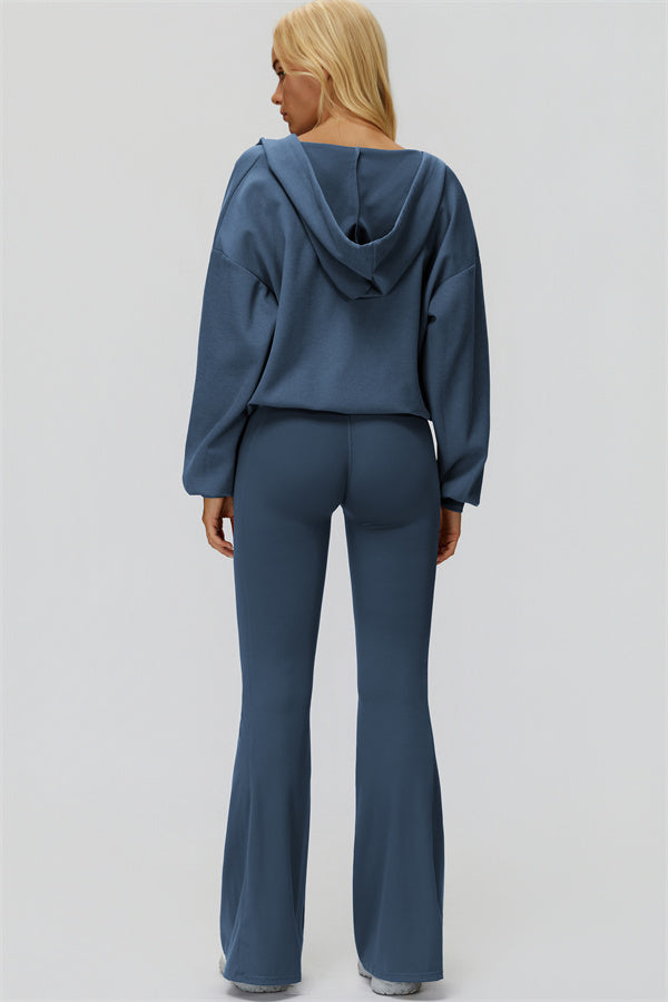 The Fyra Flared Leggings