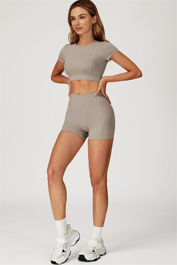 The Conquer T-shirt Shorts 2-Piece Set