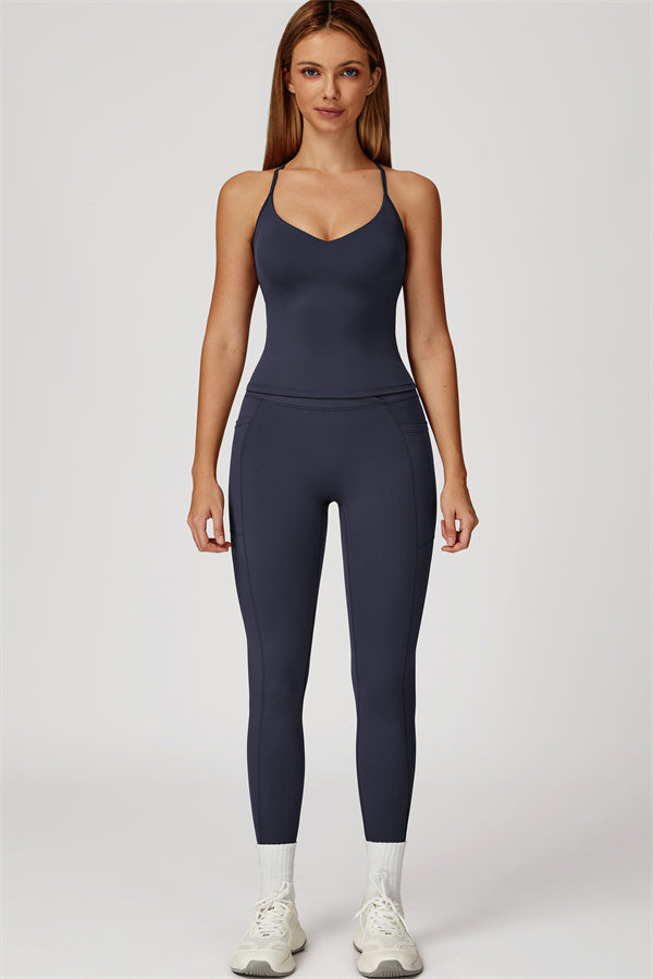 The Propel Crop Top Leggings 2-Piece Set