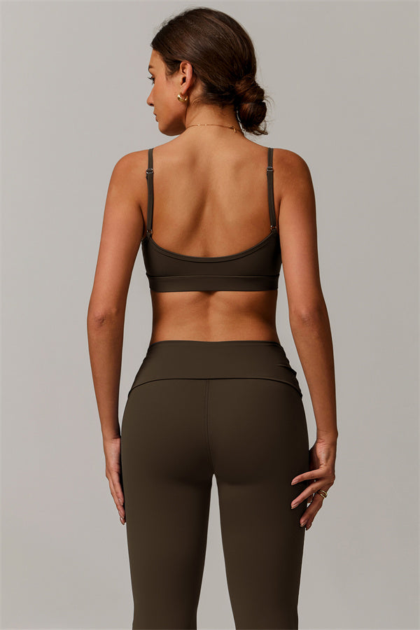 The Vigor Sports Bra Flared Leggings 2-Piece Set
