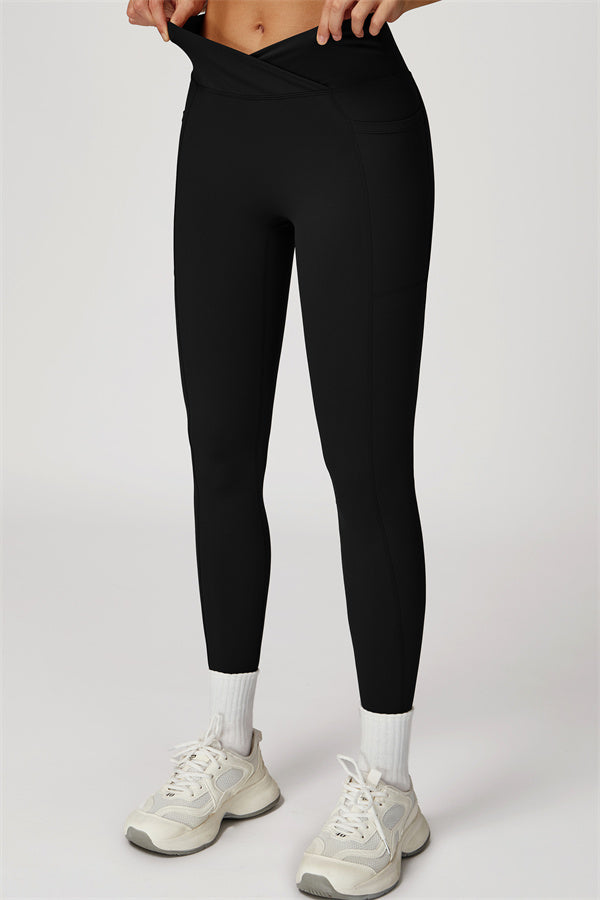 The Propel Crop Top Leggings 2-Piece Set
