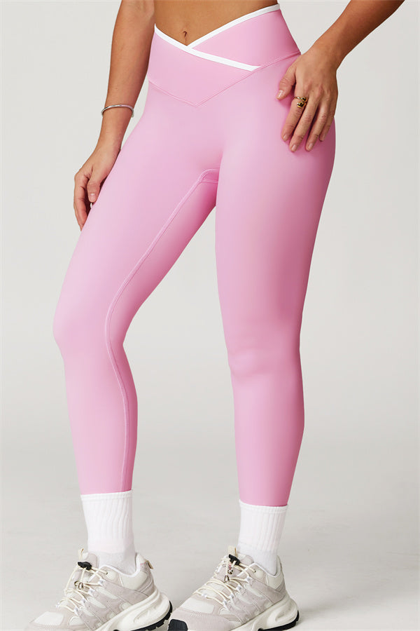 The Aiko Sports Bra Leggings 2-Piece Set