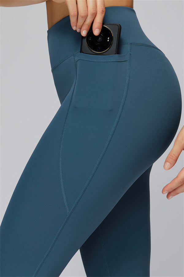 The Unbreakable Sports Bra Leggings 2-Piece Set