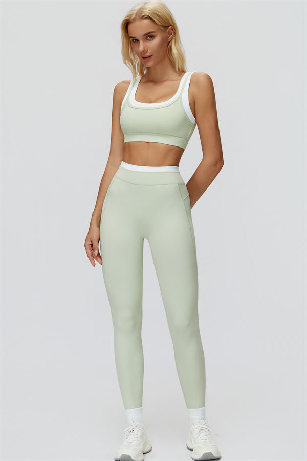 The Canyon Sports Bra Leggings 2-Piece Set