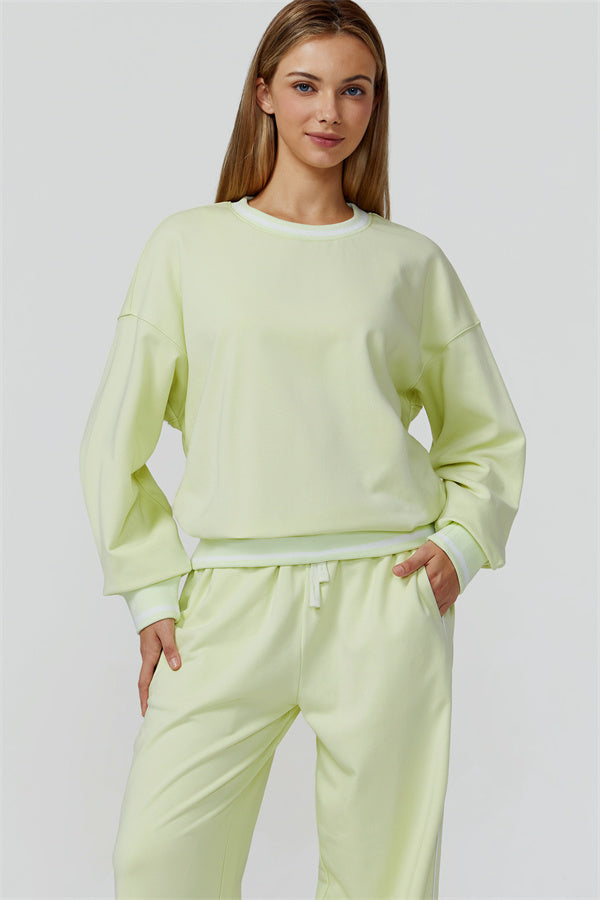 The Amara Sweatshirt Pants 2-Piece Set Caper