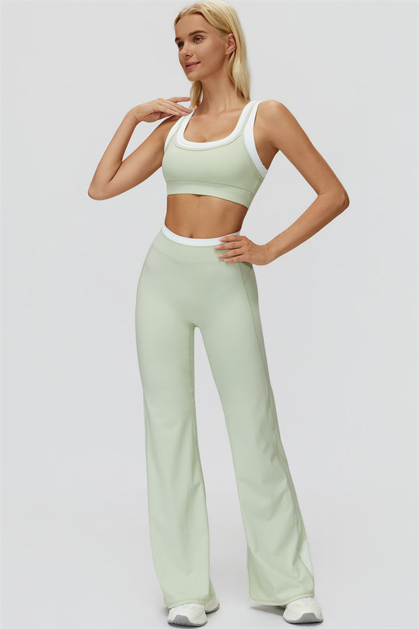 The Canyon Sports Bra Flared Leggings 2-Piece Set