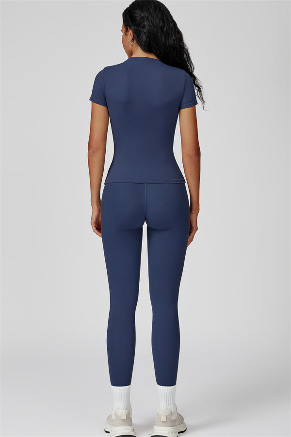 The Oasis T-shirt Leggings 2-Piece Set