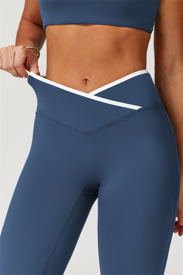 The Aiko Sports Bra Flared Leggings 2-Piece Set