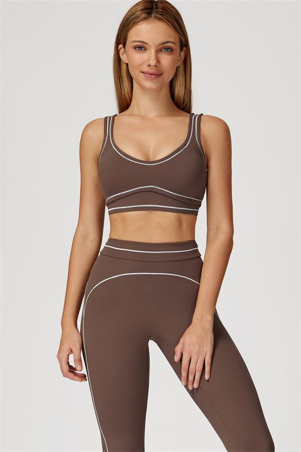 The Amara Sports Bra Leggings 2-Piece Set Roman Brown