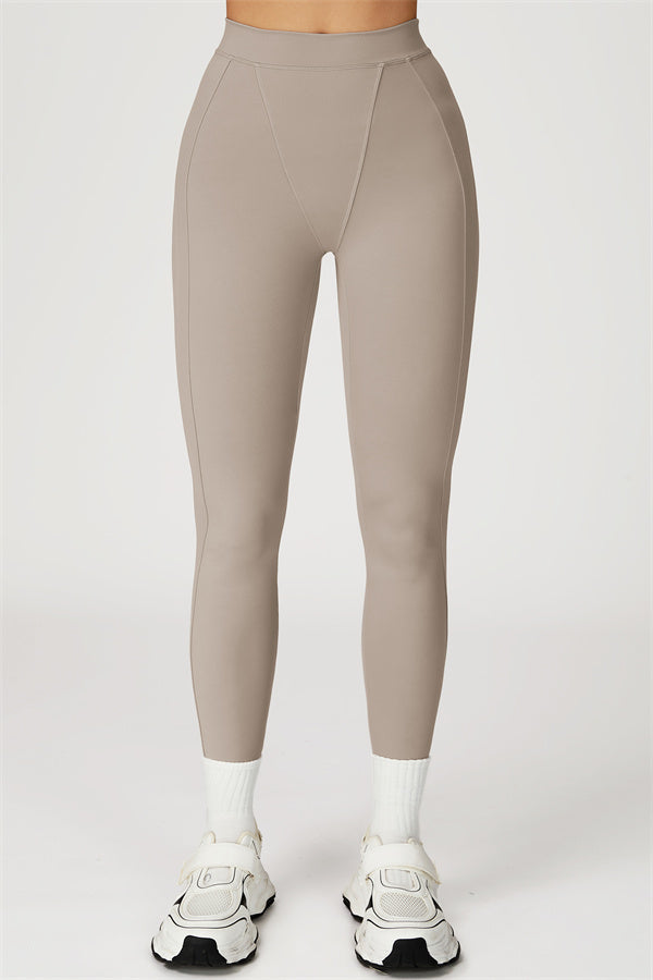 The Conquer T-shirt Leggings 2-Piece Set
