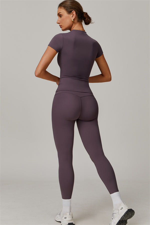 The Oasis T-shirt Leggings 2-Piece Set