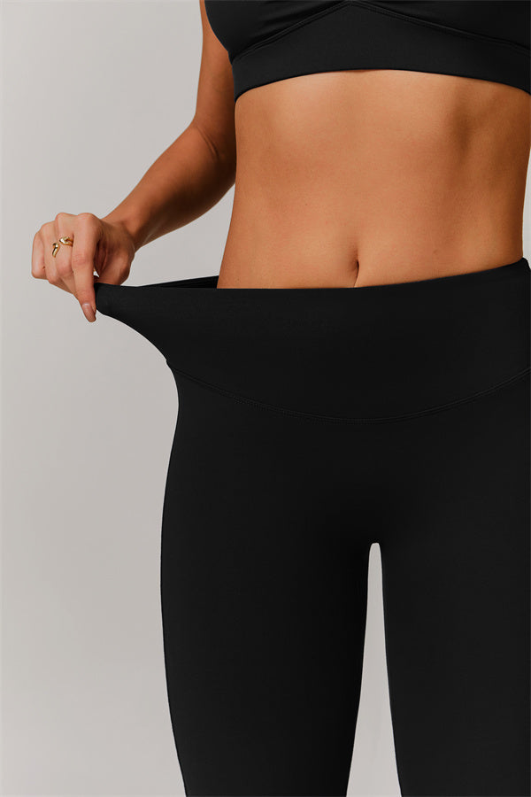 The Delicate Sports Bra Flared Leggings 2-Piece Set