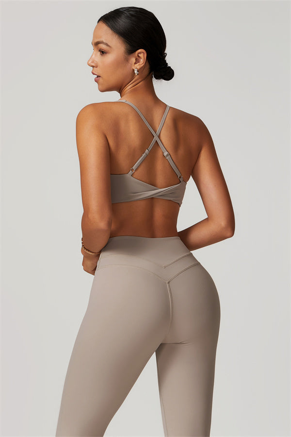 The Enigma Sports Bra Leggings 2-Piece Set Camel