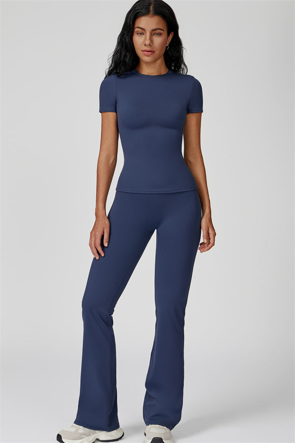 The Oasis T-shirt Flared Leggings 2-Piece Set