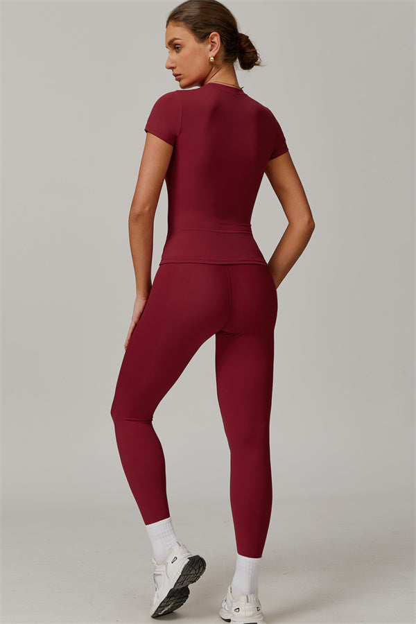 The Oasis T-shirt Leggings 2-Piece Set