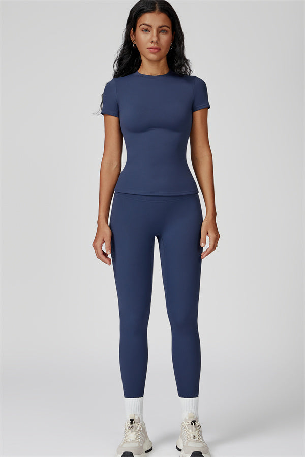 The Oasis T-shirt Leggings 2-Piece Set
