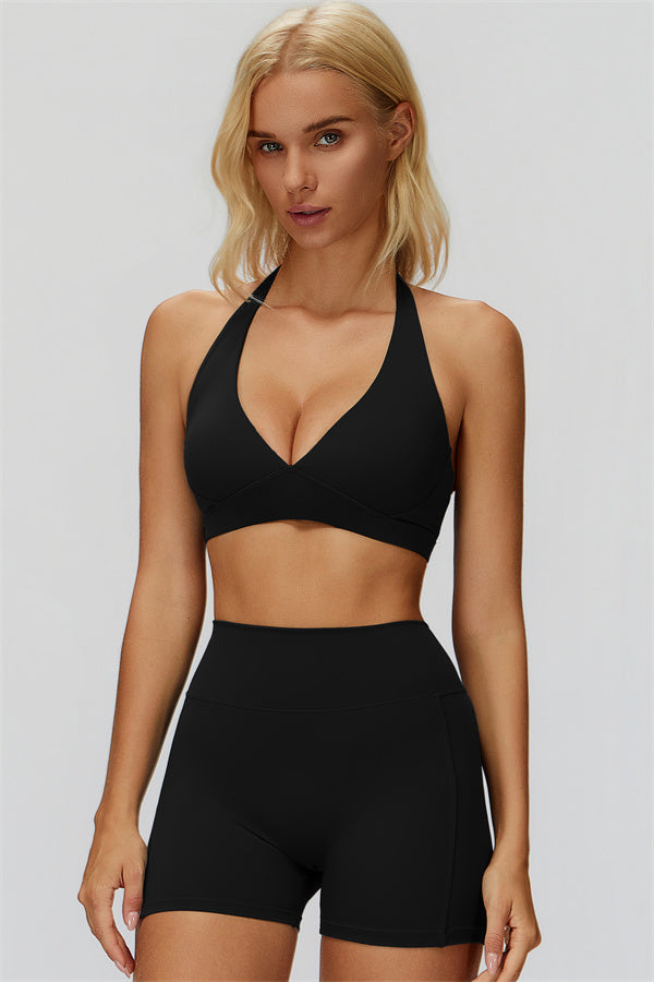 The Fyra Sports Bra Shorts 2-Piece Set Black