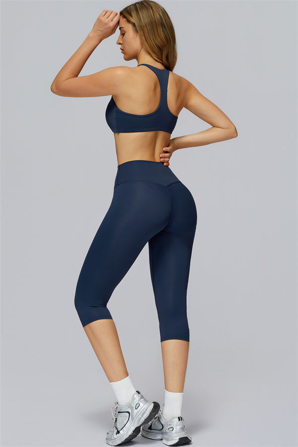 The FlexCore Sports Bra Capri Leggings 2-Piece Set