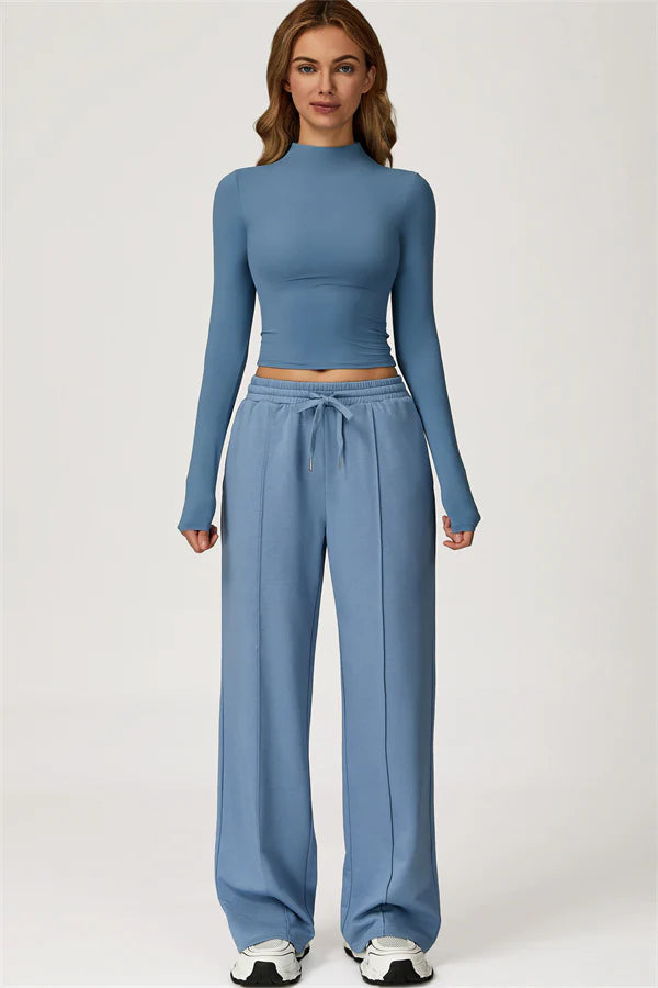 The Motion Crop Top Sweatpants 2-Piece Set