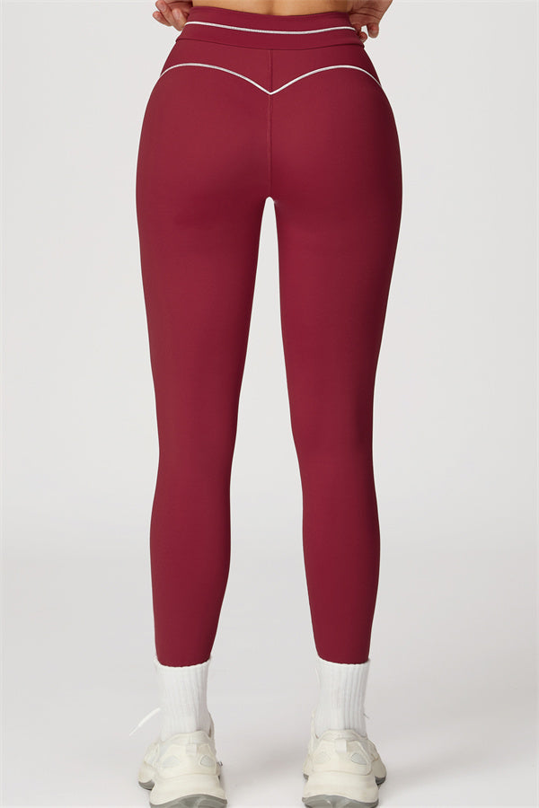 The Amara Sports Bra Leggings 2-Piece Set
