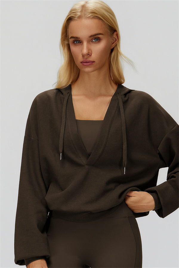 The Fyra V-Neck Hoodie Bistre