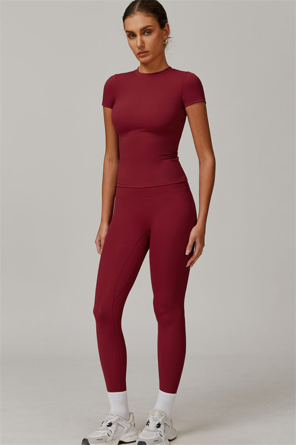 The Oasis T-shirt Leggings 2-Piece Set