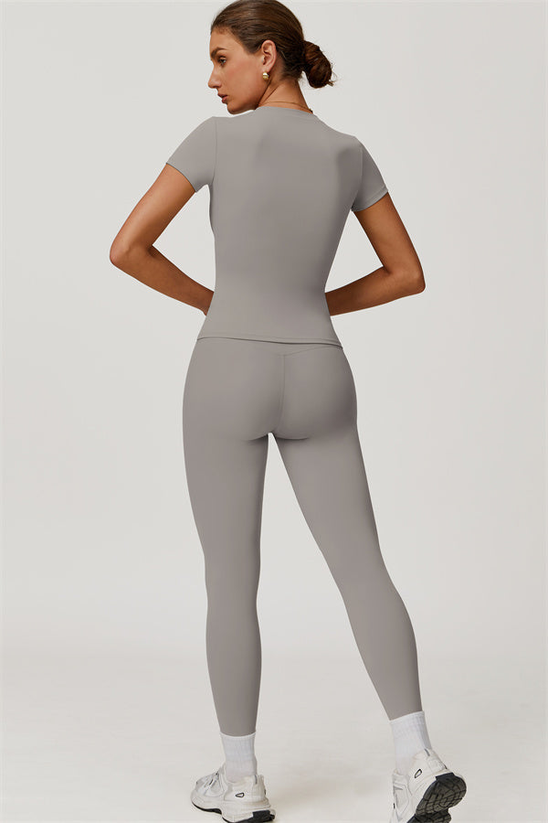 The Oasis T-shirt Leggings 2-Piece Set