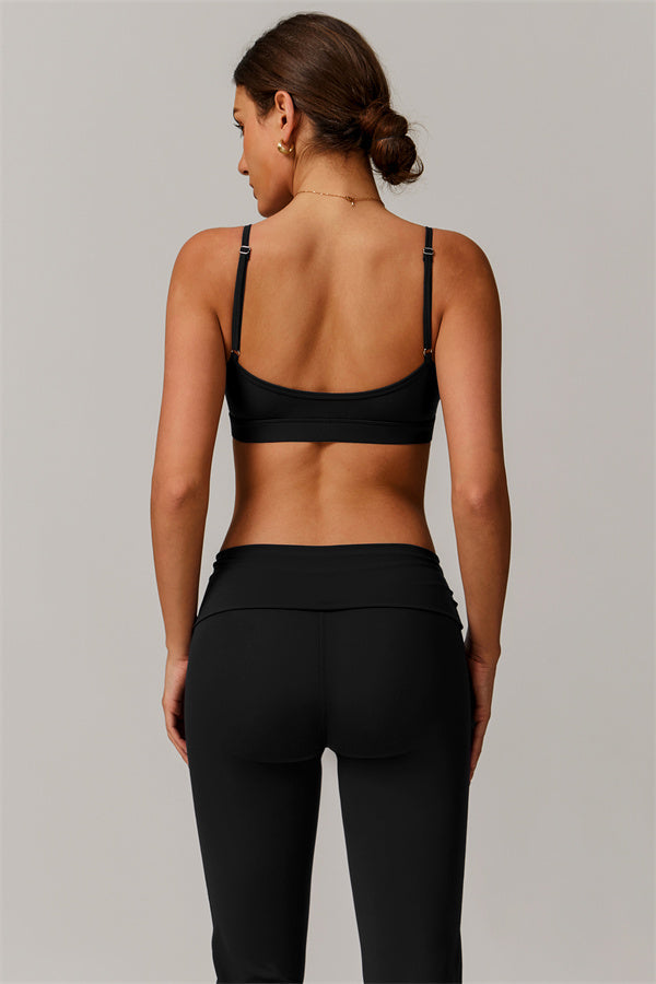 The Vigor Sports Bra Flared Leggings 2-Piece Set