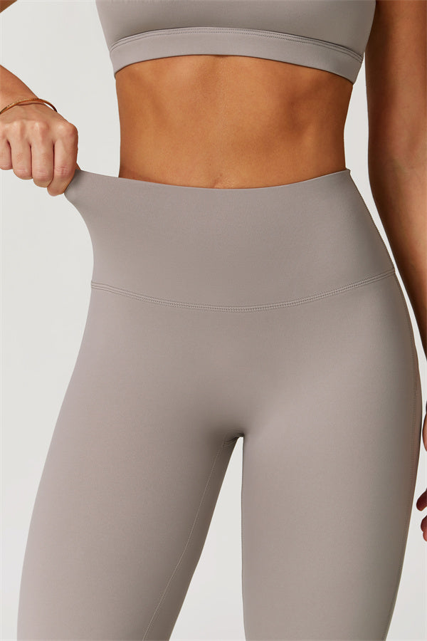The Epic Sports Bra Leggings 2-Piece Set