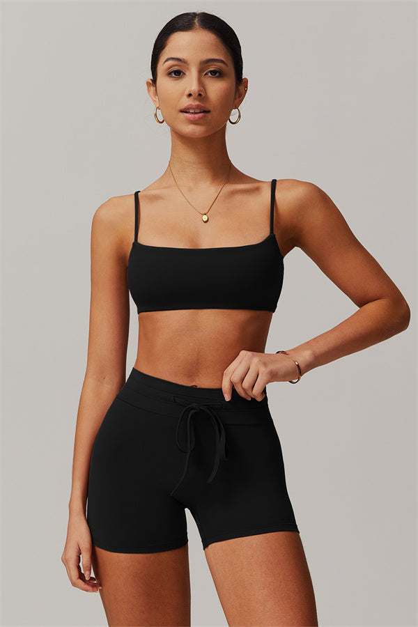 The Resonate Sports Bra Shorts 2-Piece Set Black