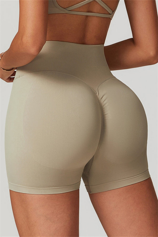 The Allure Shorts Soft Amber