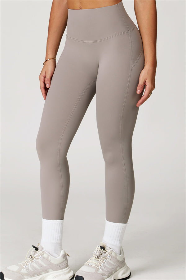 The Epic Sports Bra Leggings 2-Piece Set