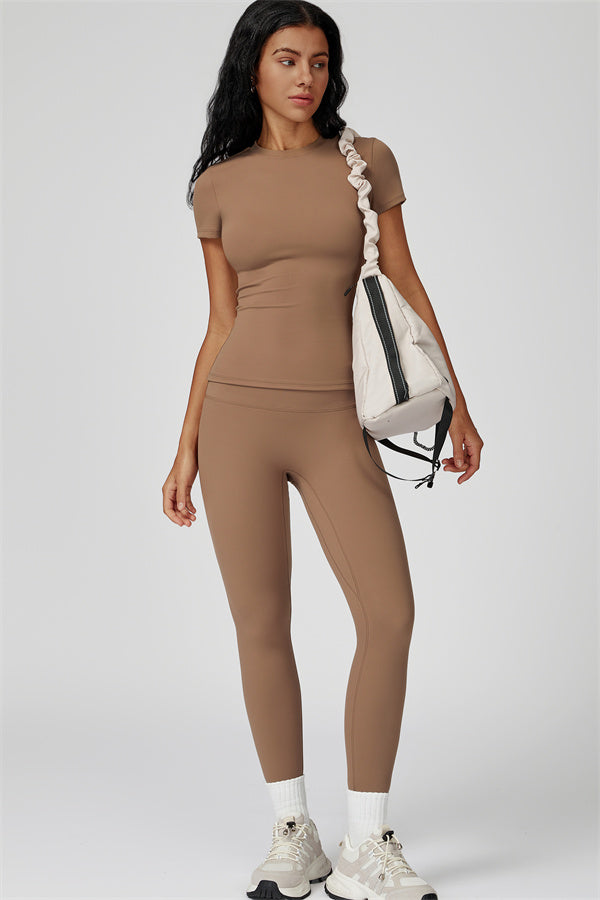 The Oasis T-shirt Leggings 2-Piece Set