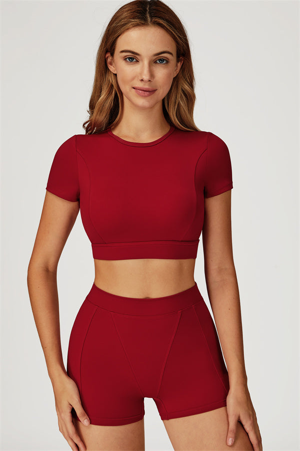 The Conquer T-shirt Shorts 2-Piece Set Burgundy