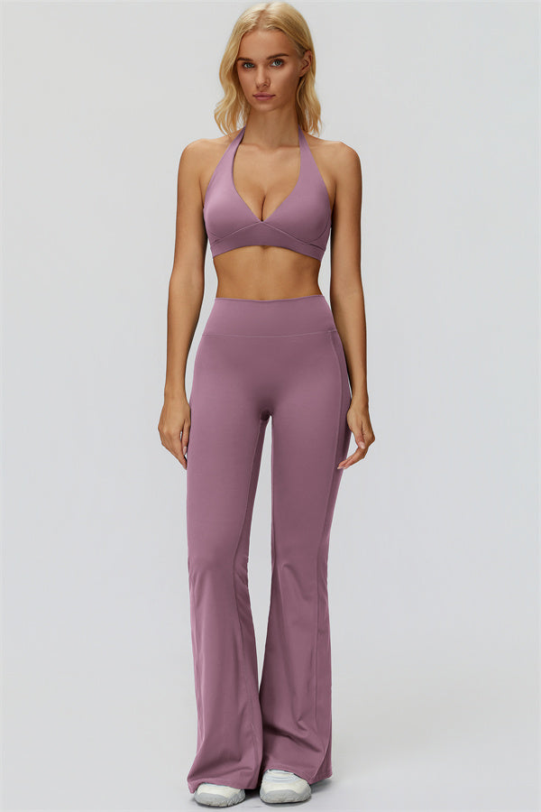 The Fyra Sports Bra Flared Leggings 2-Piece Set