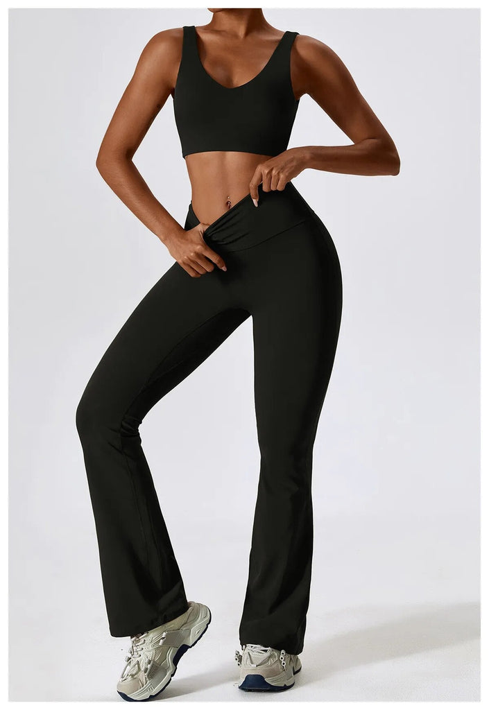 Daisy V Crop Top & Flared Set Black